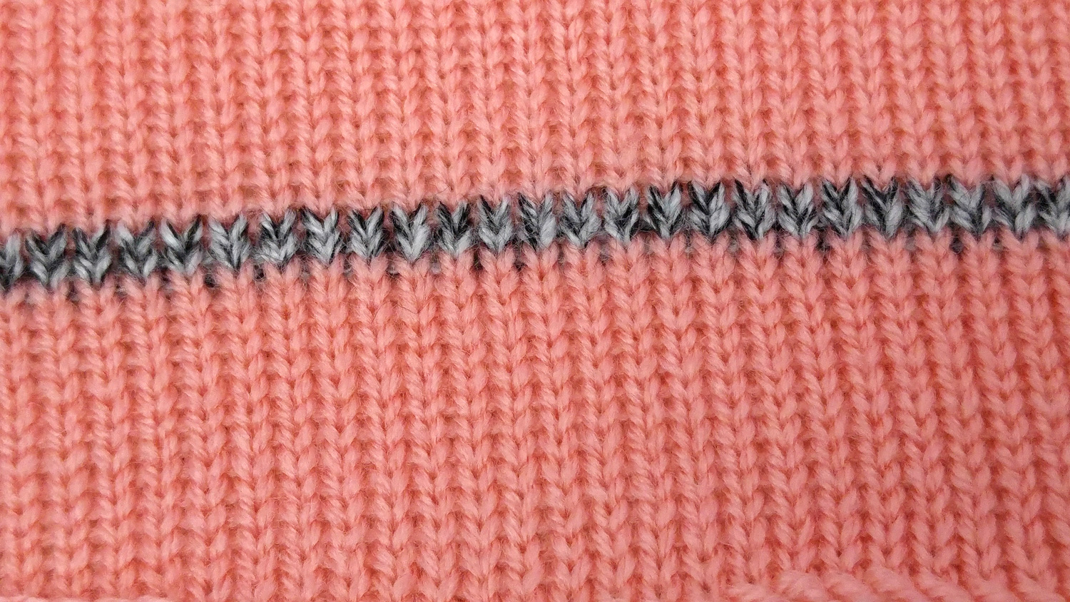 Detalles-de-punto-con-foma-de-V